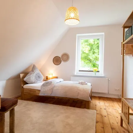 Semesterbostad Grosses Mit 4 Schlafzimmern Eutin