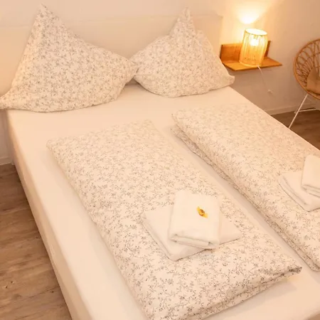 Grosses Mit 4 Schlafzimmern Vakantiehuis *